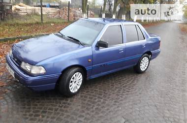 Седан Hyundai Pony 1994 в Тячеве