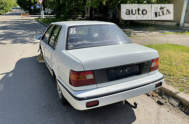 Седан Hyundai Pony 1992 в Миколаєві