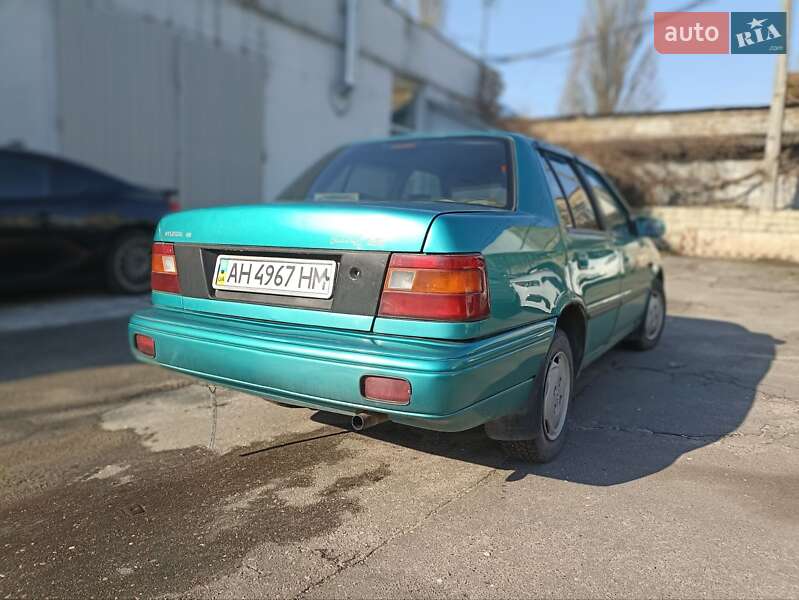 Седан Hyundai Pony 1994 в Києві
