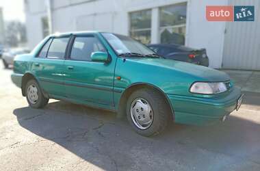 Седан Hyundai Pony 1994 в Києві