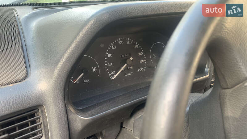 Хэтчбек Hyundai Pony 1993 в Черкассах