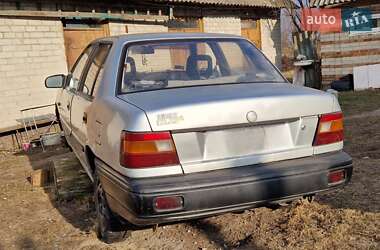 Седан Hyundai Pony 1993 в 