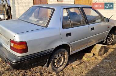 Седан Hyundai Pony 1993 в Луцьку