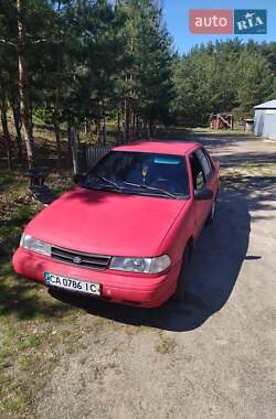 Седан Hyundai Pony 1994 в 