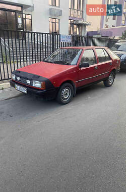 Хэтчбек Hyundai Pony 1987 в Киеве