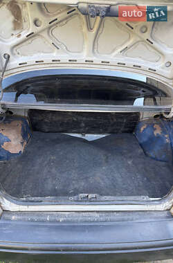 Седан Hyundai Pony 1992 в Львове