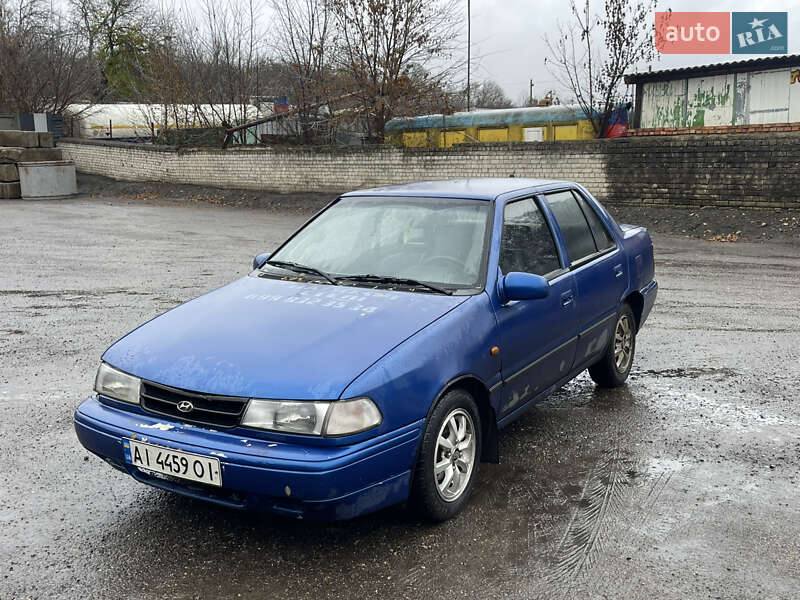 Седан Hyundai Pony 1993 в Золотоноші