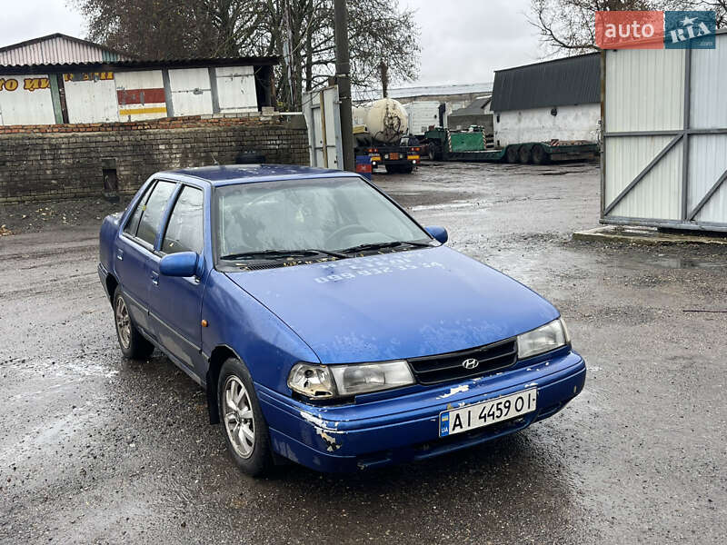 Седан Hyundai Pony 1993 в Золотоноші