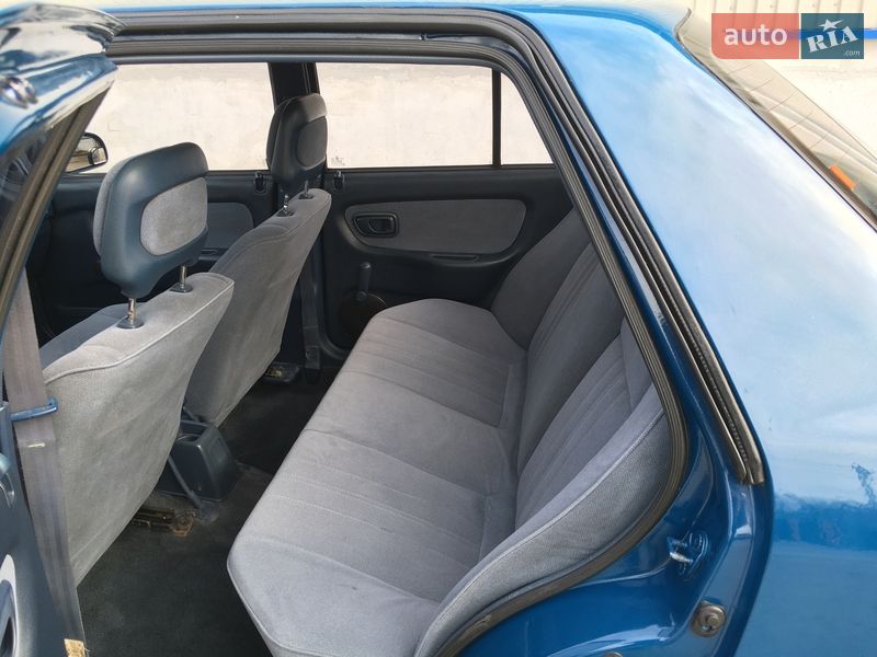 Седан Hyundai Pony 1992 в Вышгороде