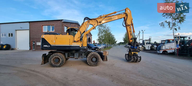 Колесный экскаватор Hyundai R 140LS-9 2013 в Одессе
