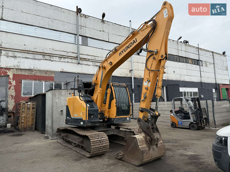 Гусеничный экскаватор Hyundai R 145LCR-9A 2015 в Киеве