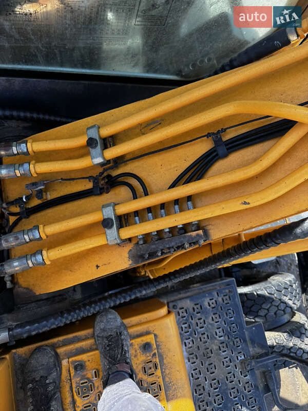 Екскаватор навантажувач Hyundai R 200-W7 2007 в Білій Церкві