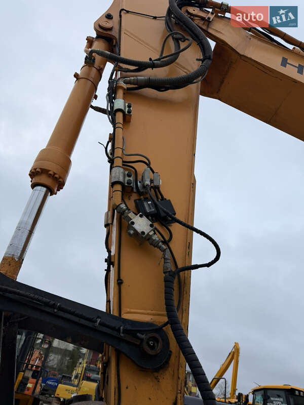 Гусеничный экскаватор Hyundai R 250 NLC-9 2012 в Одессе