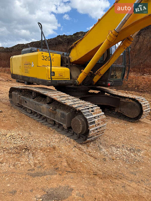 Гусеничный экскаватор Hyundai R 320 LC 2008 в Великодолинском