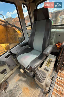 Гусеничный экскаватор Hyundai R 320 LC 2008 в 