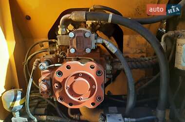 Колесный экскаватор Hyundai R170W-7 2008 в 