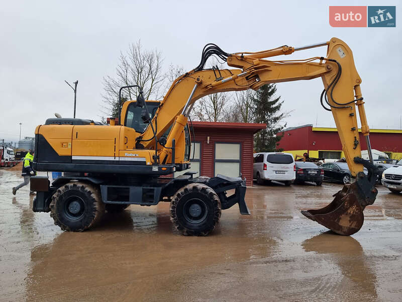 Колесный экскаватор Hyundai R 2014 в Одессе