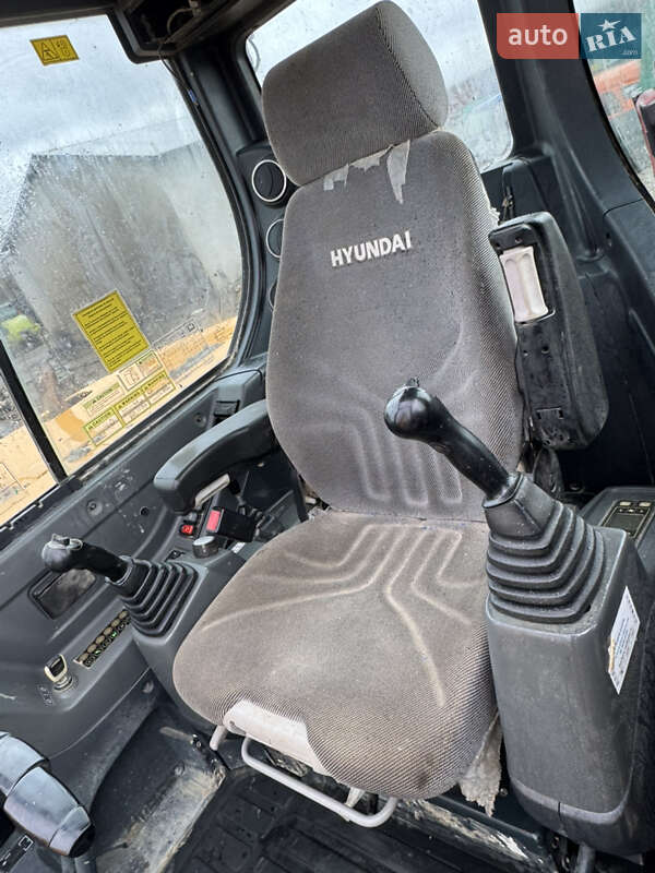 Міні-екскаватор Hyundai ROBEX 2017 в Недобоївцях