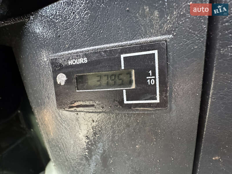 Миниэкскаватор Hyundai ROBEX 2017 в Недобоевцах