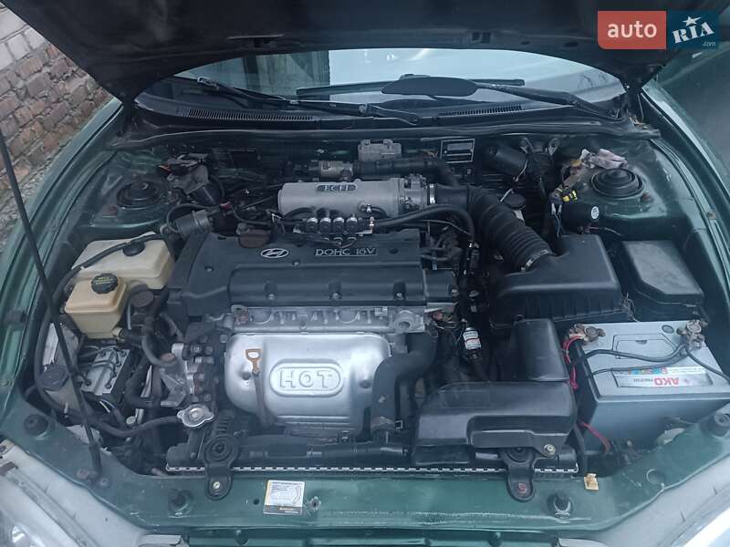 Купе Hyundai S-Coupe 1996 в Херсоні