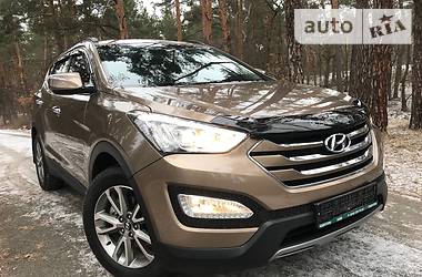 Внедорожник / Кроссовер Hyundai Santa FE 2014 в Киеве