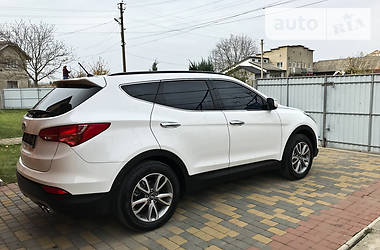 Внедорожник / Кроссовер Hyundai Santa FE 2013 в Черновцах