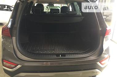 Внедорожник / Кроссовер Hyundai Santa FE 2019 в Житомире