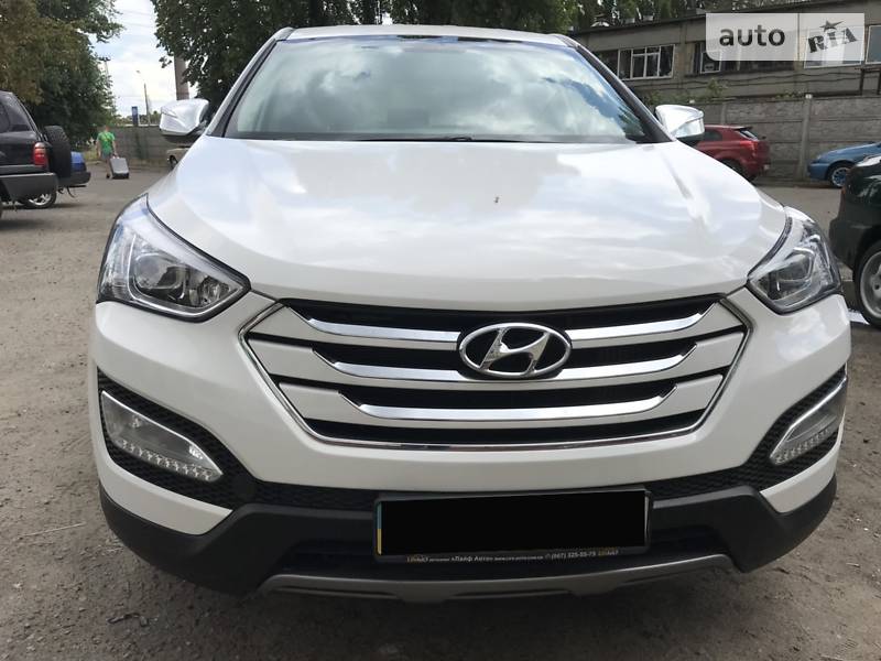 Внедорожник / Кроссовер Hyundai Santa FE 2013 в Киеве