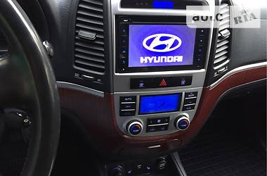 Позашляховик / Кросовер Hyundai Santa FE 2006 в 