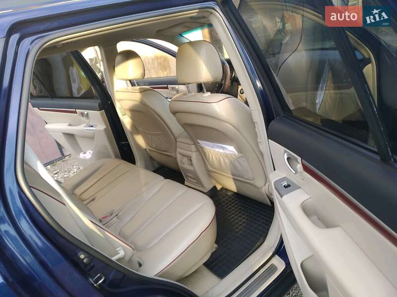 Позашляховик / Кросовер Hyundai Santa FE 2006 в Чернівцях