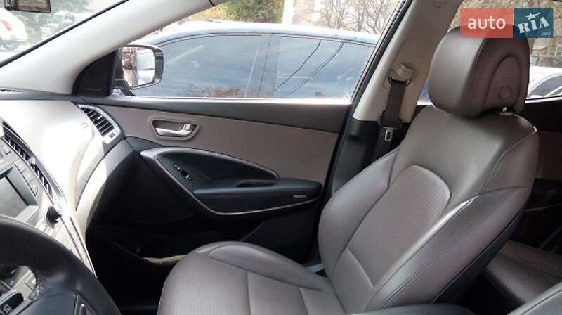 Позашляховик / Кросовер Hyundai Santa FE 2013 в Одесі
