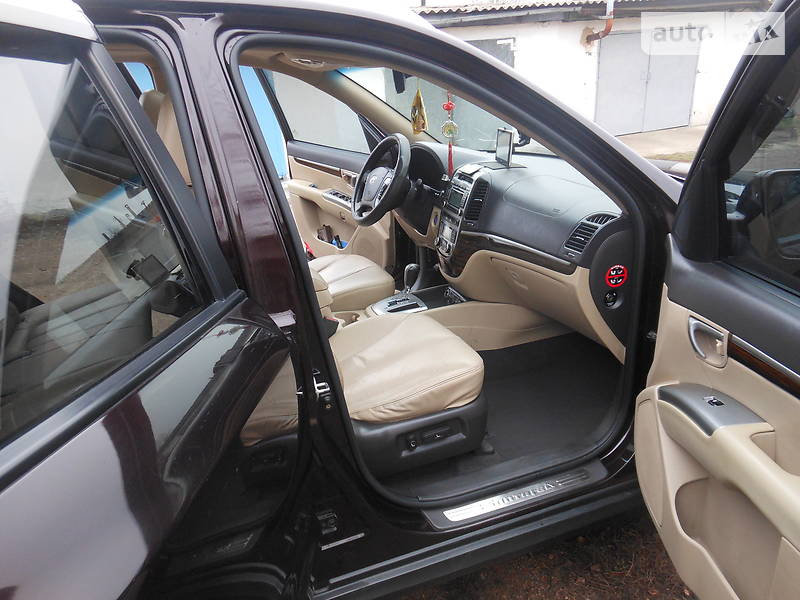 Позашляховик / Кросовер Hyundai Santa FE 2010 в Новгород-Сіверському