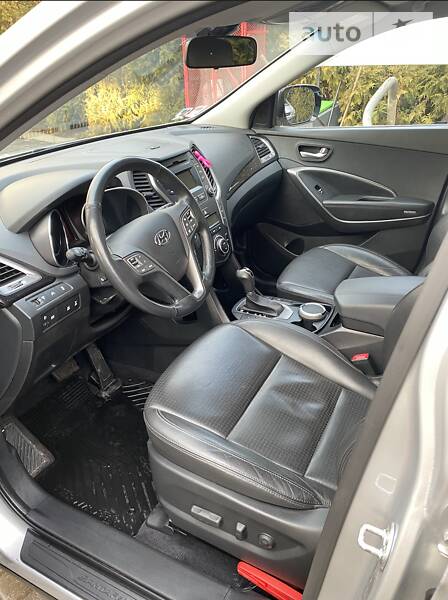 Позашляховик / Кросовер Hyundai Santa FE 2013 в Львові