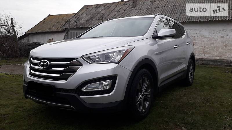 Внедорожник / Кроссовер Hyundai Santa FE 2013 в 