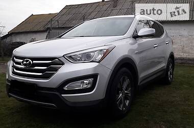 Позашляховик / Кросовер Hyundai Santa FE 2013 в 