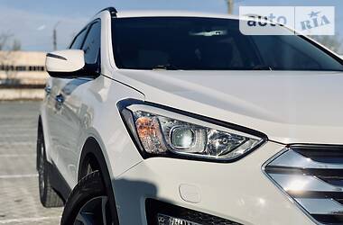 Позашляховик / Кросовер Hyundai Santa FE 2014 в Одесі