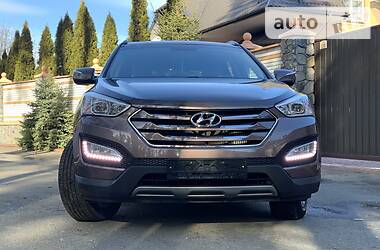 Внедорожник / Кроссовер Hyundai Santa FE 2013 в Киеве