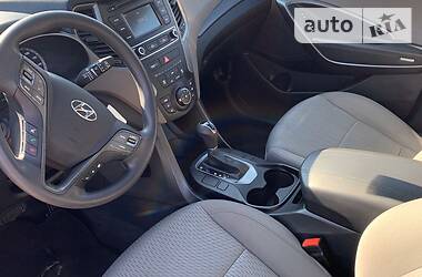 Позашляховик / Кросовер Hyundai Santa FE 2016 в 
