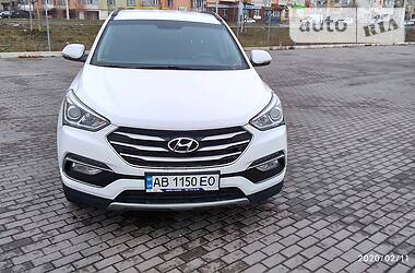 Позашляховик / Кросовер Hyundai Santa FE 2015 в 