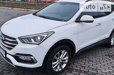 Позашляховик / Кросовер Hyundai Santa FE 2015 в 
