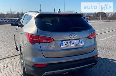 Внедорожник / Кроссовер Hyundai Santa FE 2014 в Харькове