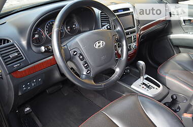 Позашляховик / Кросовер Hyundai Santa FE 2008 в 