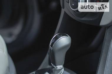 Внедорожник / Кроссовер Hyundai Santa FE 2018 в 