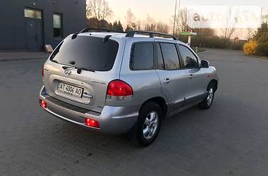 Позашляховик / Кросовер Hyundai Santa FE 2006 в 