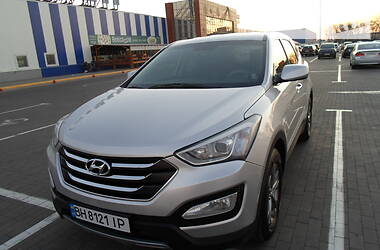 Позашляховик / Кросовер Hyundai Santa FE 2013 в 