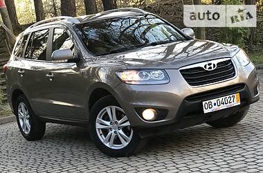 Позашляховик / Кросовер Hyundai Santa FE 2011 в 