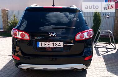 Позашляховик / Кросовер Hyundai Santa FE 2010 в 