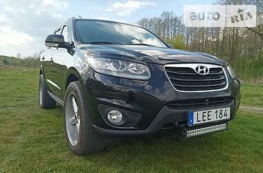 Позашляховик / Кросовер Hyundai Santa FE 2010 в 