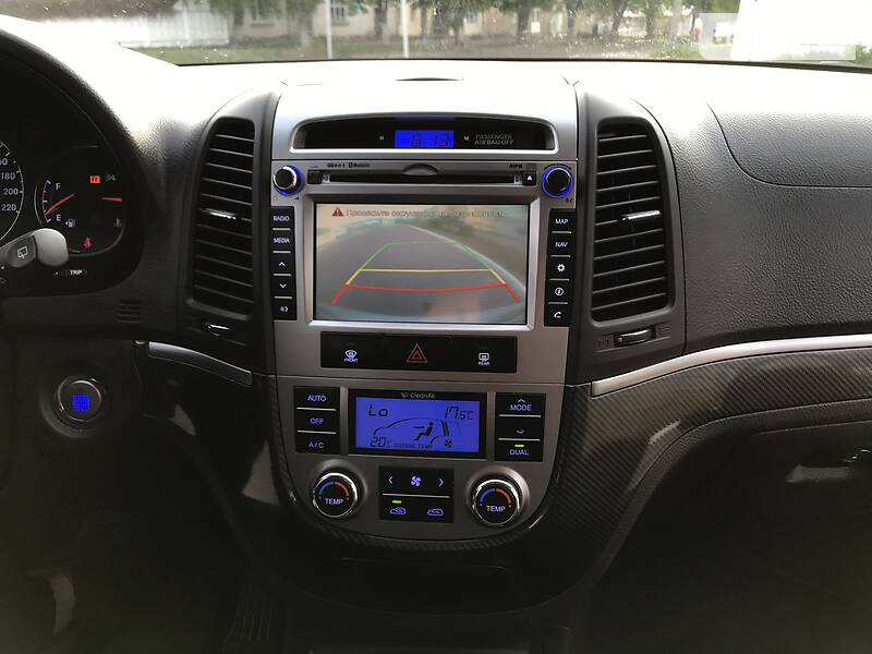 Внедорожник / Кроссовер Hyundai Santa FE 2011 в Луцке