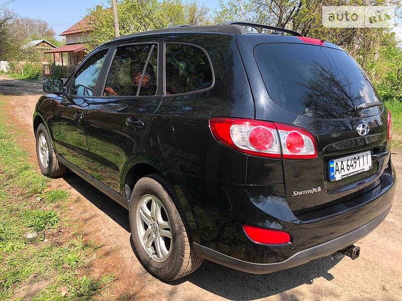 Позашляховик / Кросовер Hyundai Santa FE 2012 в Києві